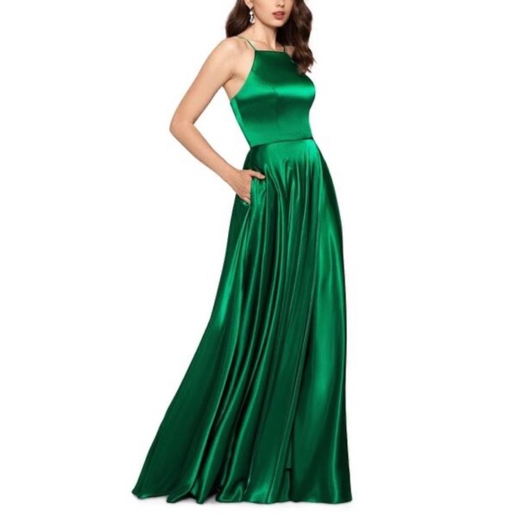 Satin Corset Green Gown with POCKETS! - Picture 2 of 5